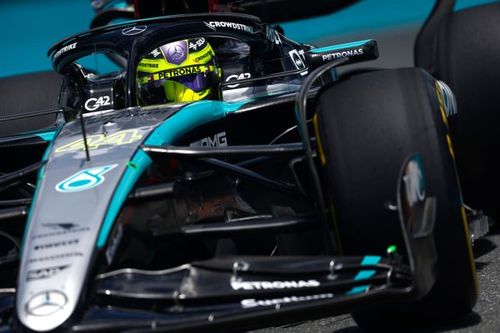 Hamilton critica duro a Pirelli: "Este es mi neum&aacute;tico menos favorito"