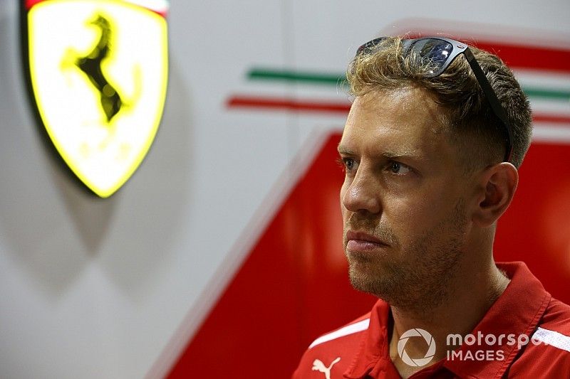 Vettel says he is his "biggest enemy" in F1 title fight