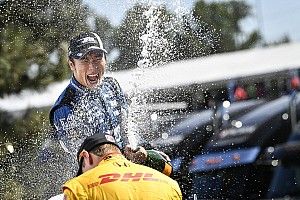 Такума Сато выиграл первую с Indy 500 гонку после завала на старте