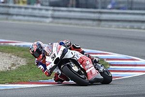 Petrucci: "Abbiamo provato alcune cose per farmi stare più comodo in sella e funzionano"