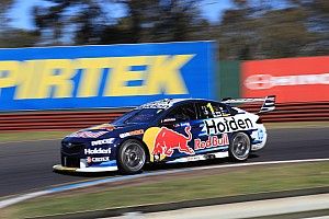 Уинкап и Дамбрелл выиграли гонку Supercars в Сэндауне