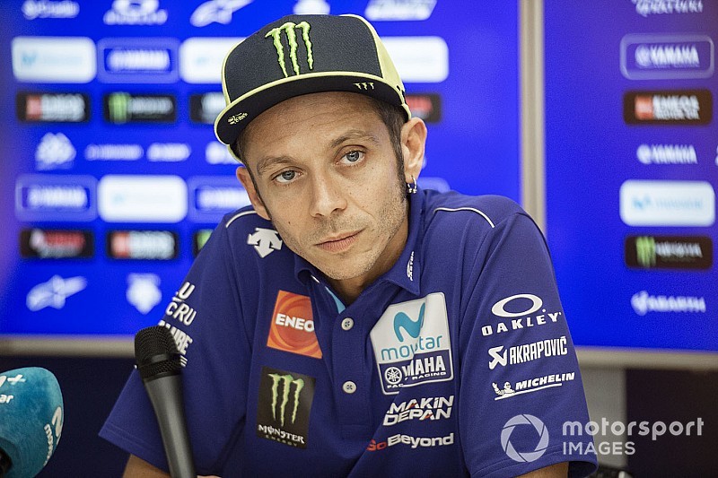 Valentino chiede una rivoluzione in stile 2004 alla Yamaha: "Presero me, ma fecero anche dei cambiamenti profondi"
