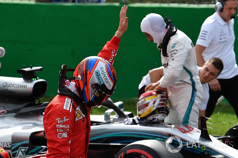 Mercedes, Ferrari'nin pole'ünü "hava koridoruna" bağlıyor