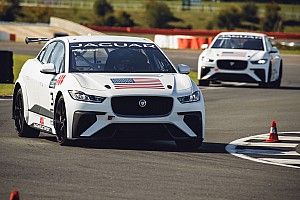 El Jaguar eTrophy arranca con una parrilla de 11 autos