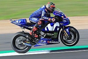 MotoGP Silverstone FP1: Vinales vor Rossi, Marquez stürzt