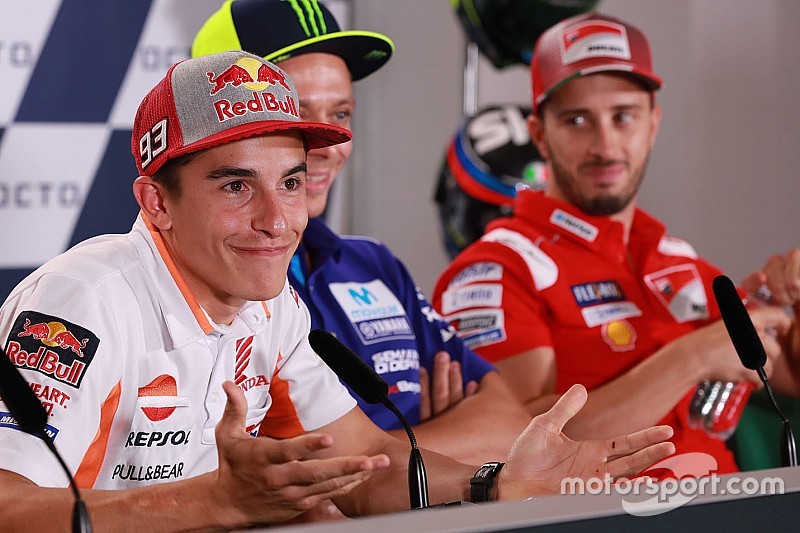 valentino-rossi-yamaha-factor-.jpg