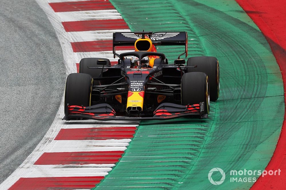 Verstappen a cassé son aileron avant lors de son meilleur tour