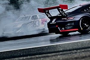 Óriásgaléria a Red Bull hatalmas show-járól az F1 újraindításának jegyében