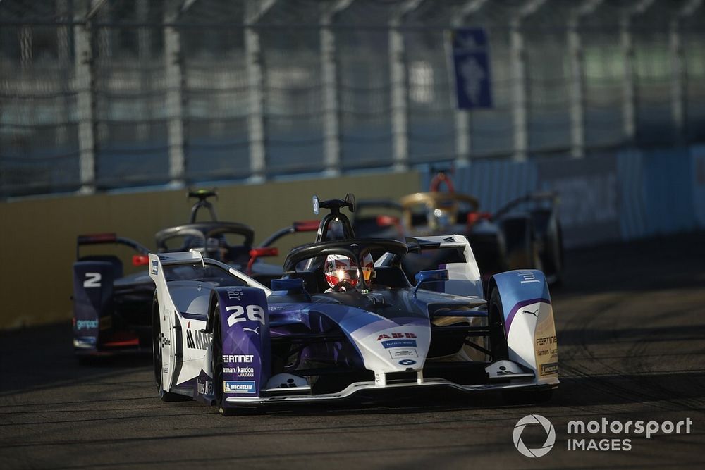 Günther remporte son duel avec Vergne pour la victoire