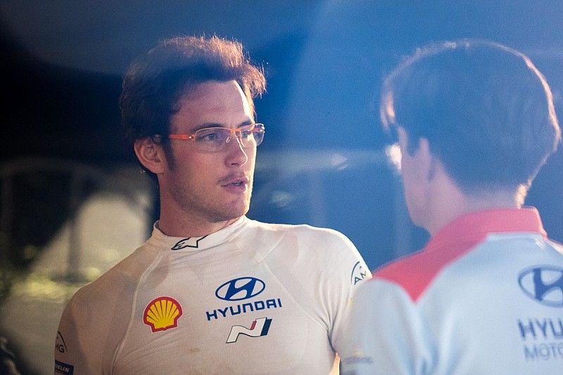 Neuville: "Le regole WRC 2022? Uno schifo. Correremo con R5 Plus"