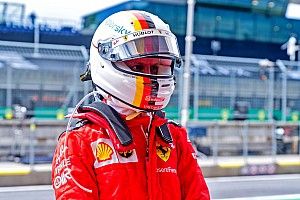 Vettel cuestiona el cambio de opinión de Ferrari con su renovación