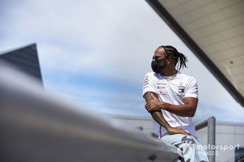 Hamilton : "Encore au moins trois ans" de plus en F1