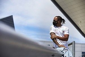 Hamilton : "Encore au moins trois ans" de plus en F1