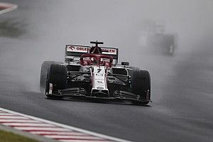 Hungaroring'de beklenen yağmur başladı!