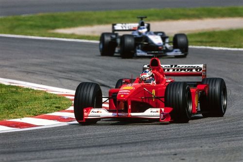 ANÁLISE F1: É possível comparar a McLaren atual com a dominante Ferrari dos anos 2000?