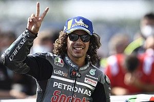 Morbidelli: “Tras la carrera, lo único que quería era abrazar a Valentino”