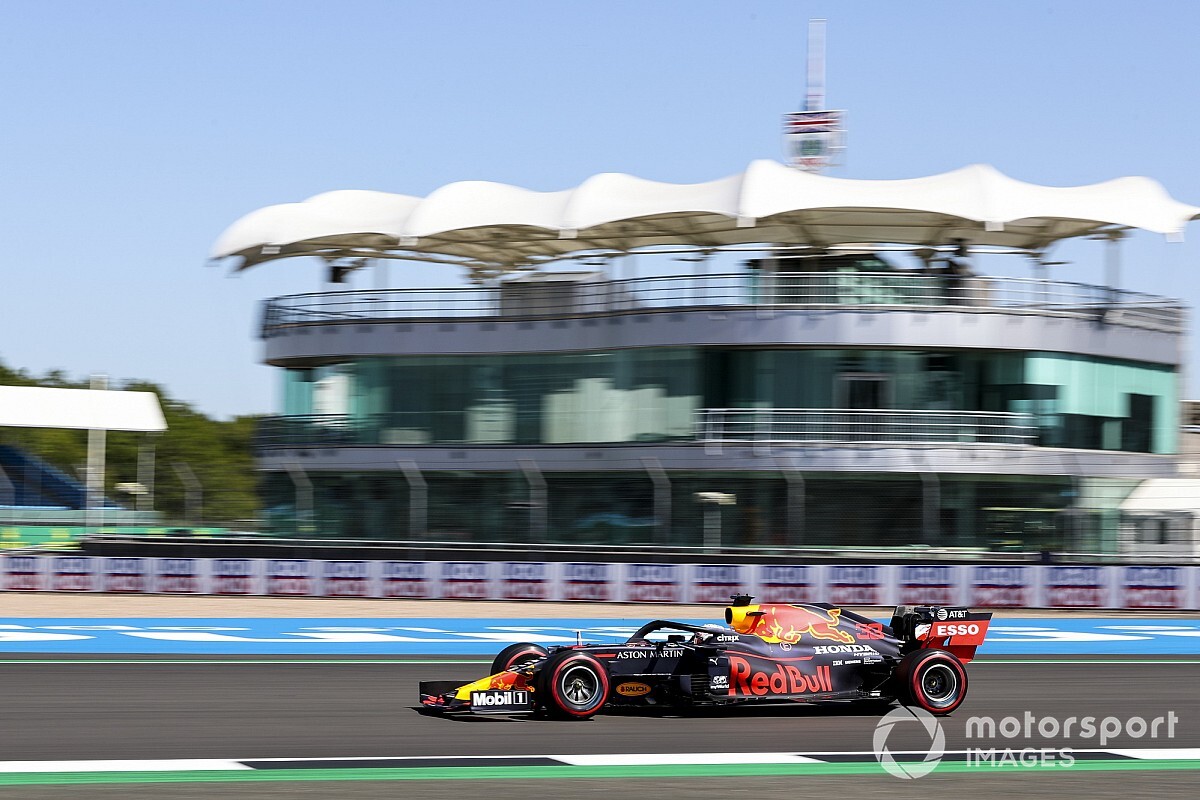 F1 70周年記念GP|FP3速報:ハミルトン首位。フェルスタッペンは7番手