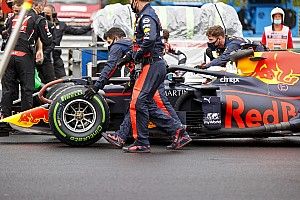Verstappen choca antes de arrancar el GP de Hungría