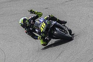MotoGP, Rossi: "Non andrei in Petronas solo per dire ciao"
