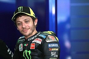 Rossi: "Si sigo así es mejor dejar de correr"