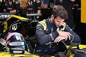 «У нас отобрали очки? Надо их вернуть». Пилоты Renault о дисквалификации