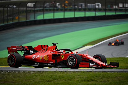Vettel: "Otros parecen más rápidos que nosotros en carrera"