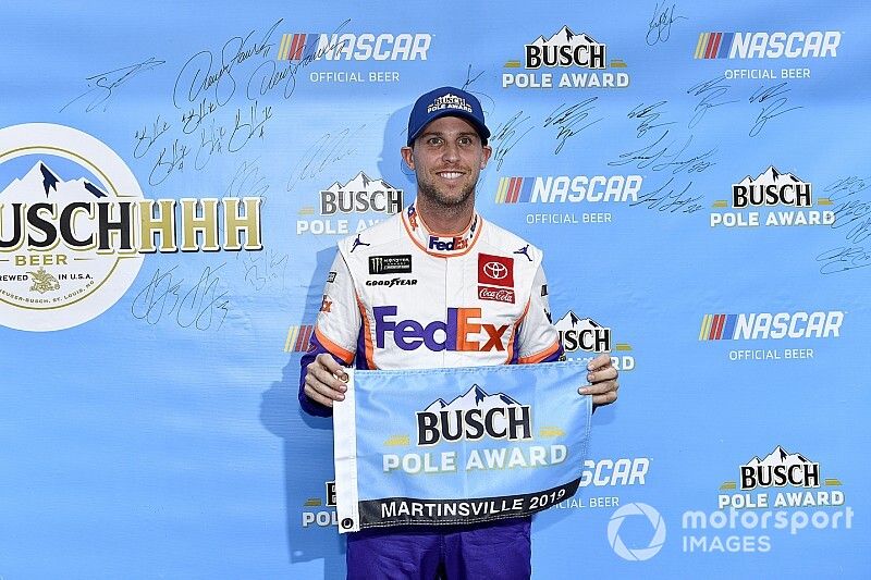 Denny Hamlin takes pole position at Martinsville