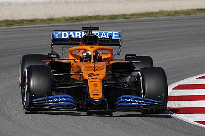 Sainz: "McLaren, parça değişiklikleri yüzünden az tur attı"