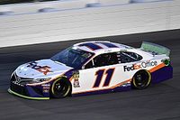 Denny Hamlin passes Truex, takes Stage 2 win at Kansas