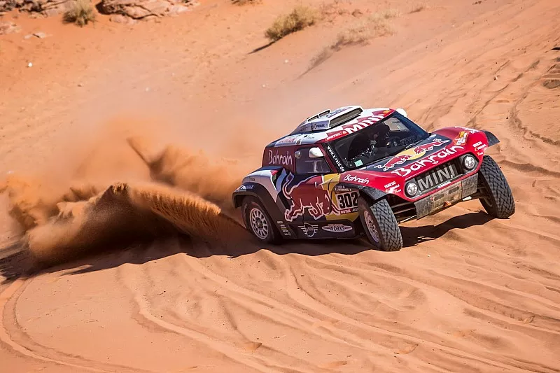 #302 JCW X-Raid Team: Stephane Peterhansel, Paulo Fiuza