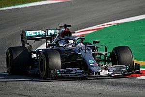 Hamilton sem bánná, ha újra ezüstbe bújna a Mercedes
