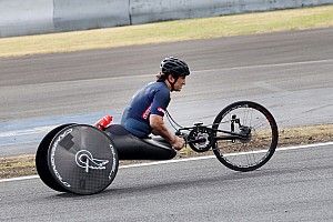 Médico de Zanardi diz que lesão de italiano é menos grave que a de Schumacher
