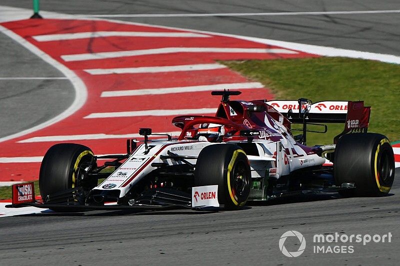 Raikkonen tops second day of F1 testing