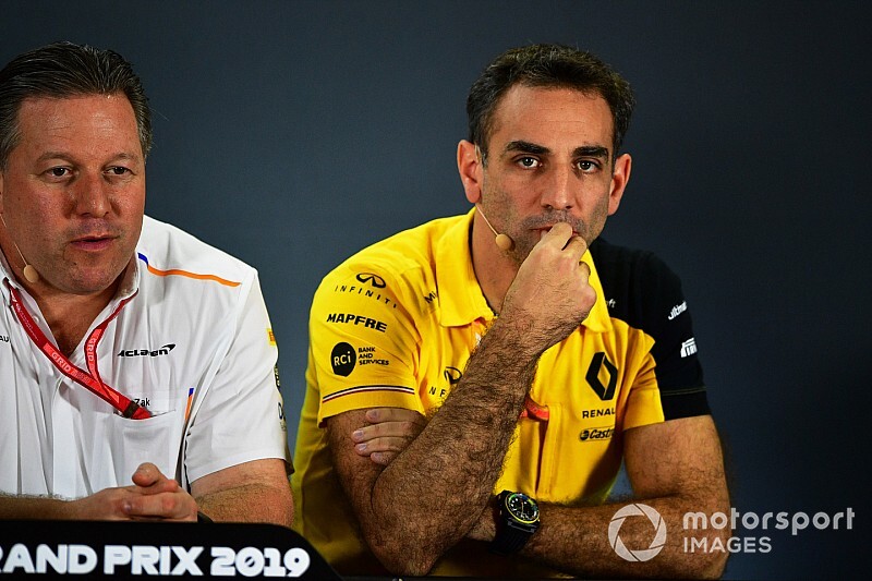 Renault: Ugyanazt csináljuk, mint a McLaren