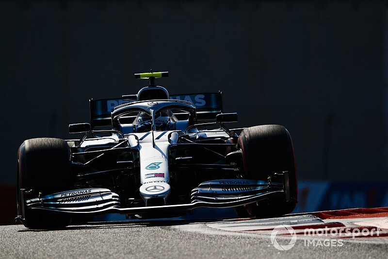 Abu Dhabi GP 2. antrenman: Grosjean'la çarpışan Bottas lider!