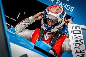 Cesar Ramos surpreende e lidera 1º treino da Stock Car no Velopark