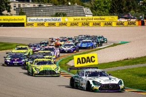 ADAC GT Masters Sachsenring 2022: ZVO nutzt Mamba-Verbremser eiskalt