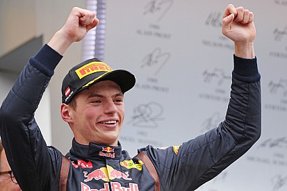 Verstappen wins Driver of the Day vote again