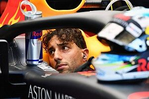 Ricciardo perde três posições no grid por infração no TL2