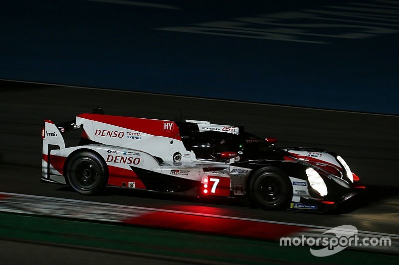 Pensando em Le Mans, Toyota testa carro com roda a menos