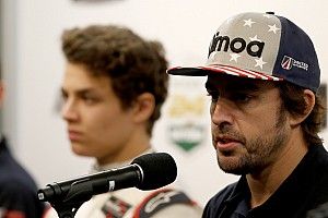 Kapan balap F1, Norris: Tunggu Alonso pensiun