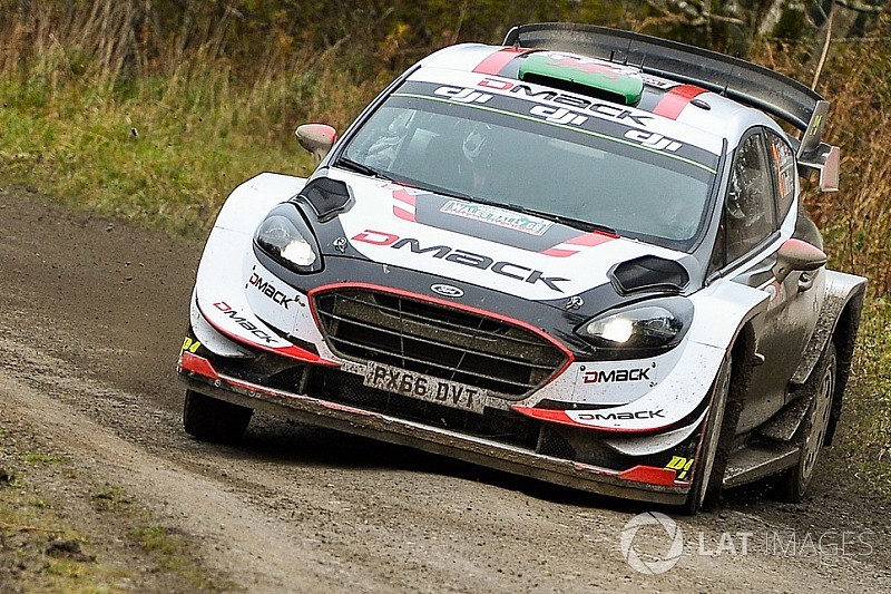 Rally Gran Bretagna: Evans domina la Tappa 1. Neuville in gran rimonta