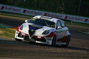 Festa grande per Gigi Ferrara ed Alfa Romeo in Gara 1 ad Imola