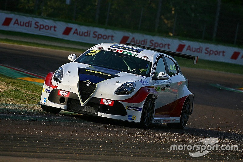 Festa grande per Gigi Ferrara ed Alfa Romeo in Gara 1 ad Imola