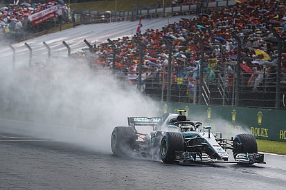 Bottas örül az első sornak, míg a Mercedes végig tudta, hogy a Ferrari a gyorsabb