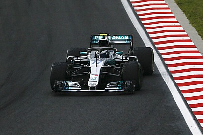 Bottas: Vettel ve Ricciardo ile temasta gidebileceğim hiçbir yer yoktu