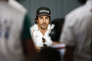 Alonso crê que lidera uma "revolução no automobilismo"