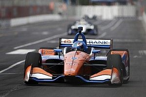 Dixon domina e vence em Toronto; Kanaan é 6º