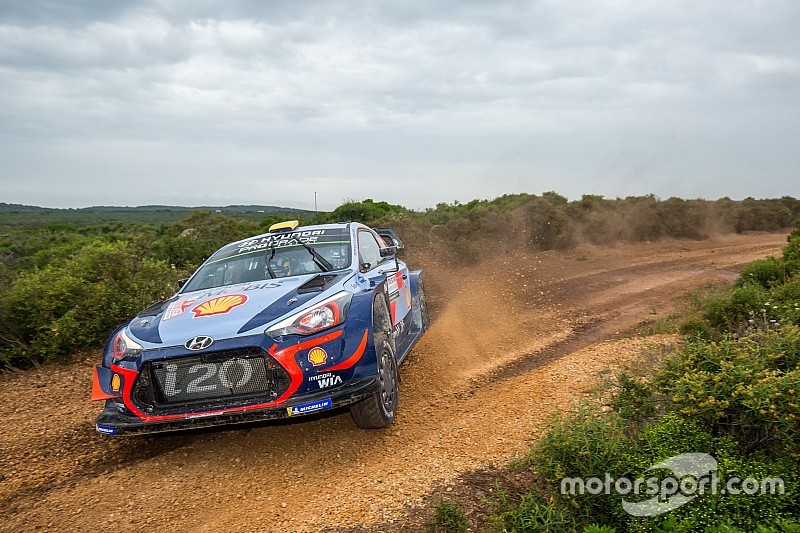 ES2 à 5 - Mikkelsen et Neuville installent Hyundai en tête