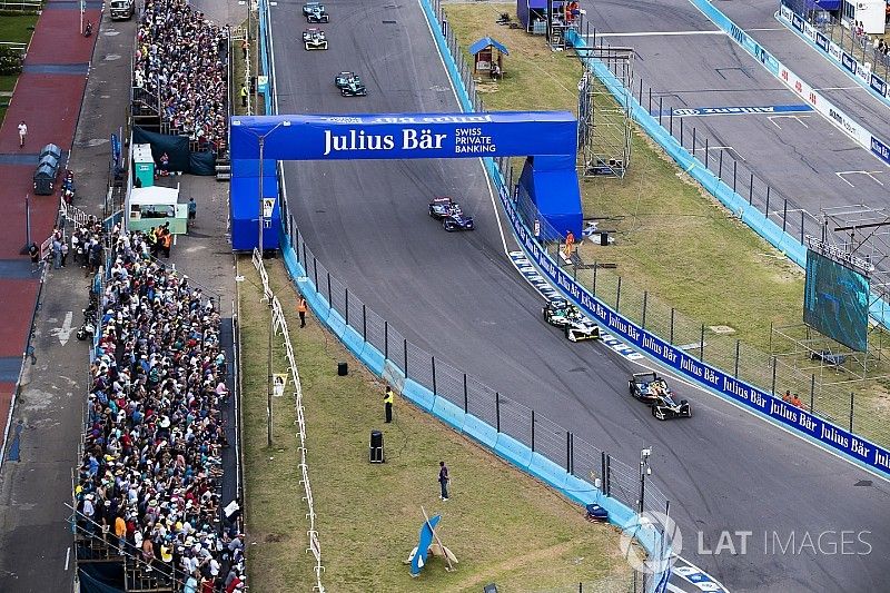 Formel E bestätigt: Porsche und Mercedes auf Nennliste